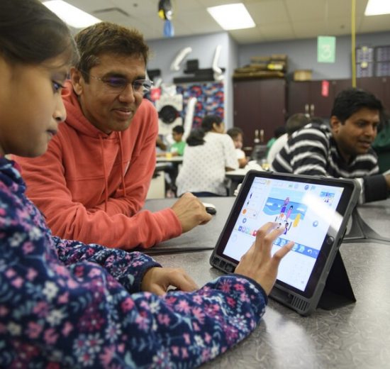 Want to Spark Students' Interest in STEM? Initiative Brings Parents Into  That Effort